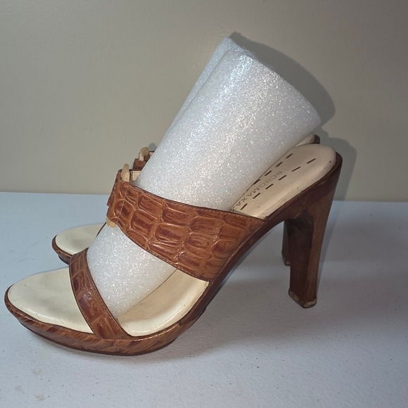 BCBGMAXAZRIA Brown Croc Embossed Leather Mule Heels Wood Stiletto Y2K Rare - Picture 4 of 8